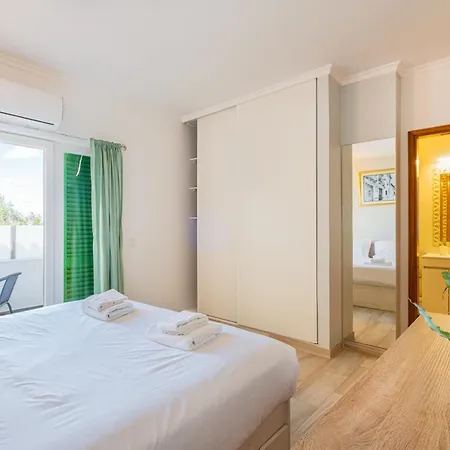 Heart Of Oura By Signaturestays Apartamento *