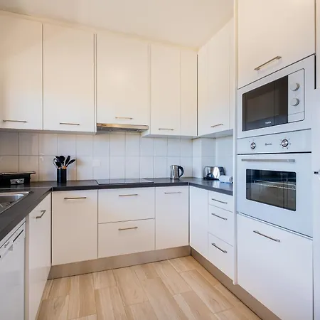 Apartamento Heart Of Oura By Signaturestays *