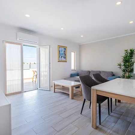 Azinhais - Heart Of Oura *